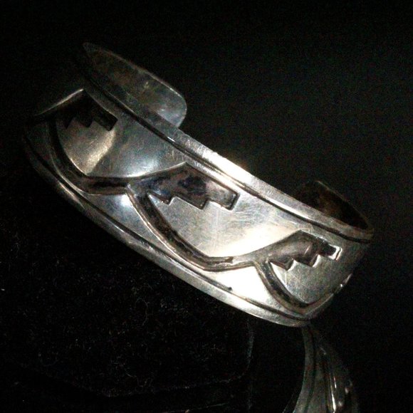 Vintage Sterling Silver Hopi Native American Overlay Cuff Bracelet - Picture 1 of 11